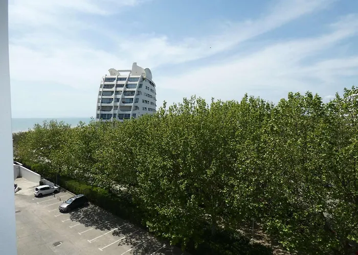 Apartment T2 Avec Piscine, Proche Et Commerces, Garage Prive, Quartier Couchant - Fr-1-328-227 La Grande-Motte