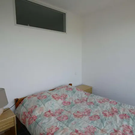 T2 Avec Piscine, Proche Et Commerces, Garage Prive, Quartier Couchant - Fr-1-328-227 *